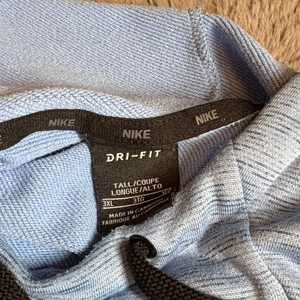 Nike reposhing this